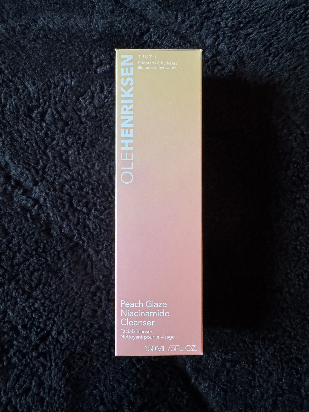 Ole Henriksen Peach Glaze Niacinamide Cleanser - Peach & White